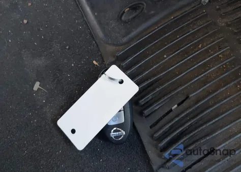 2020 Nissan Kicks Sv Xtronic Cvt from USA, damaged, VIN 3N1CP5CV5LL571135